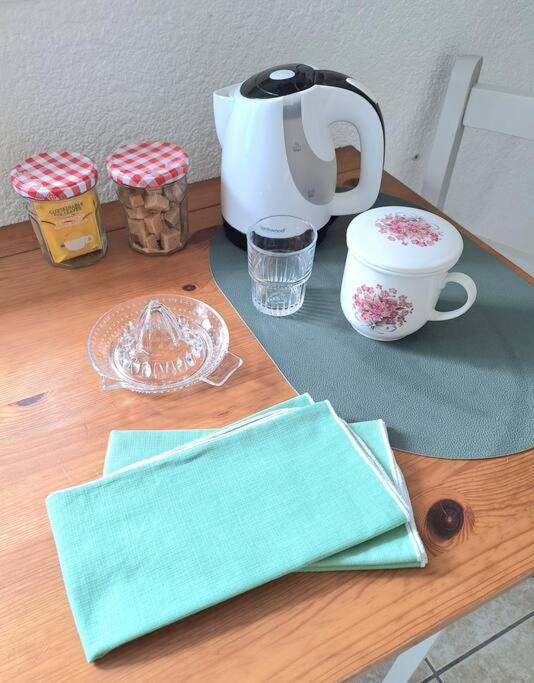 Apartment 11, Draps, Linge, Wifi # Longere Bretonne#morbihan *